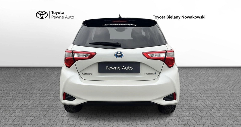 Toyota Yaris cena 69900 przebieg: 21524, rok produkcji 2018 z Malbork małe 326